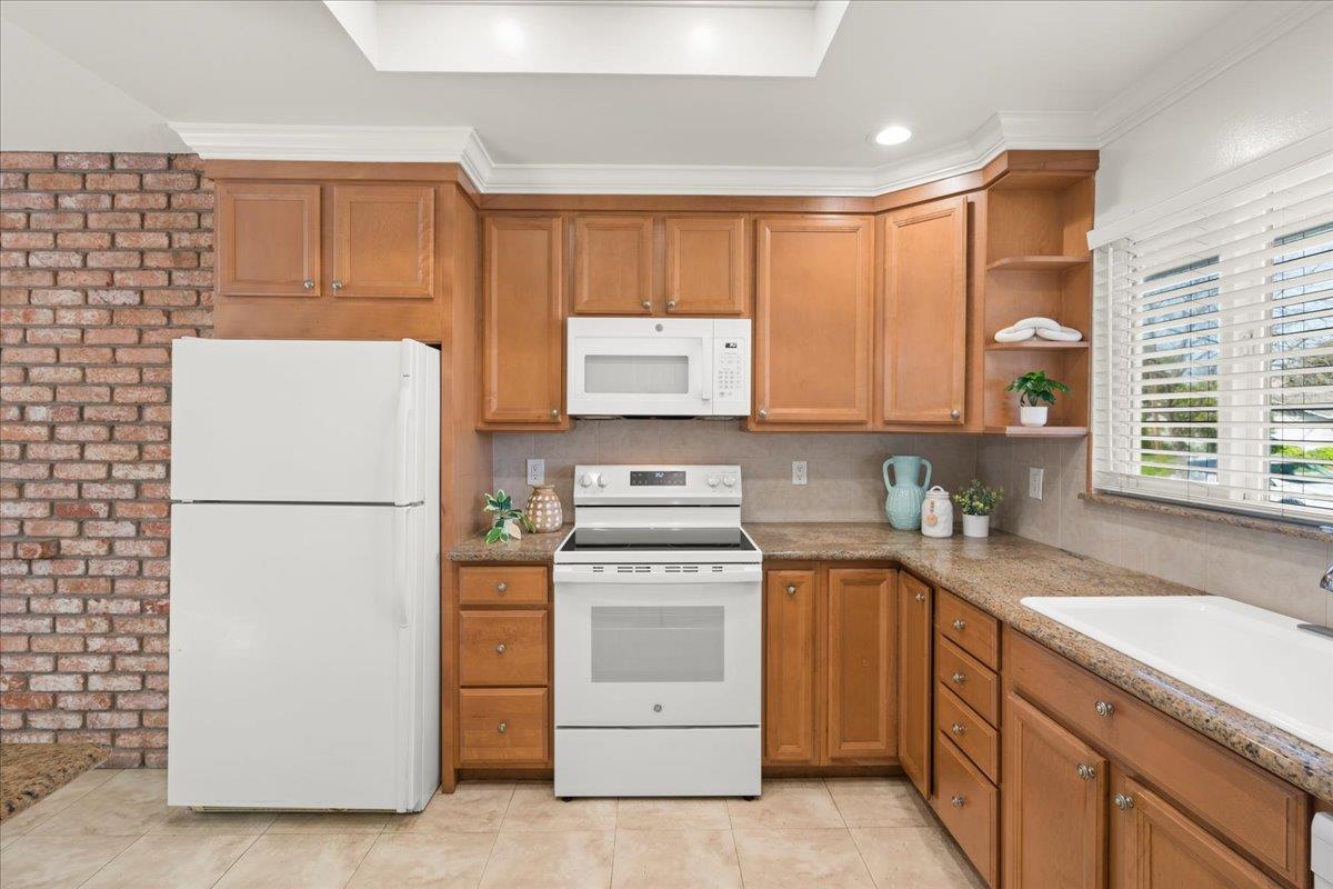 Detail Gallery Image 17 of 45 For 1487 Larkin Ave, San Jose,  CA 95129 - 5 Beds | 3 Baths