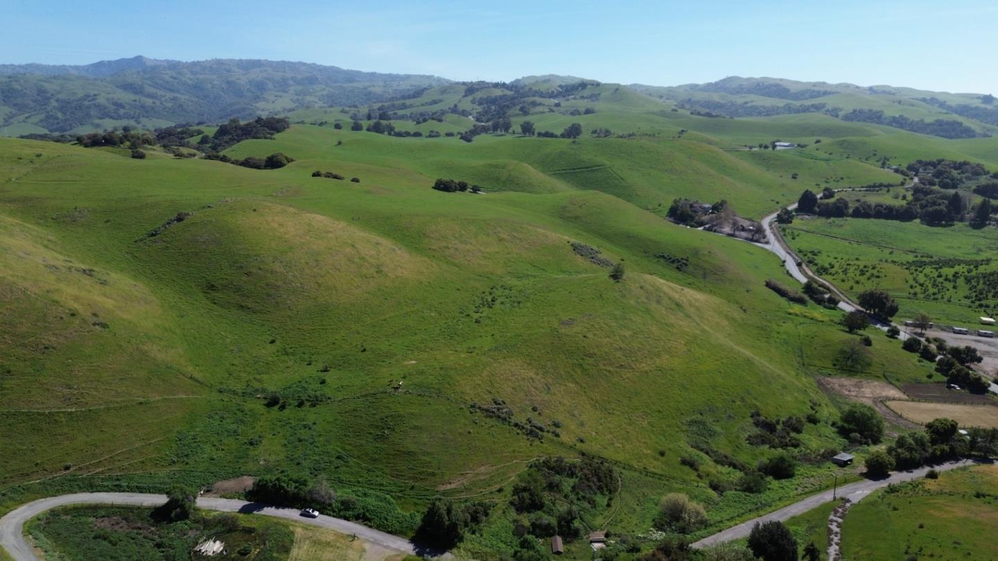 Detail Gallery Image 11 of 15 For 3463 Calaveras Rd, Milpitas,  CA 95035 - – Beds | – Baths