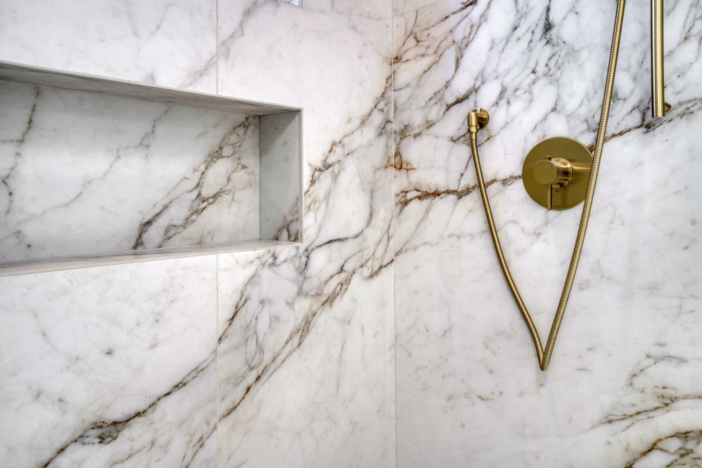 Detail Gallery Image 39 of 65 For 957 Clara Dr, Palo Alto,  CA 94303 - 5 Beds | 5/1 Baths