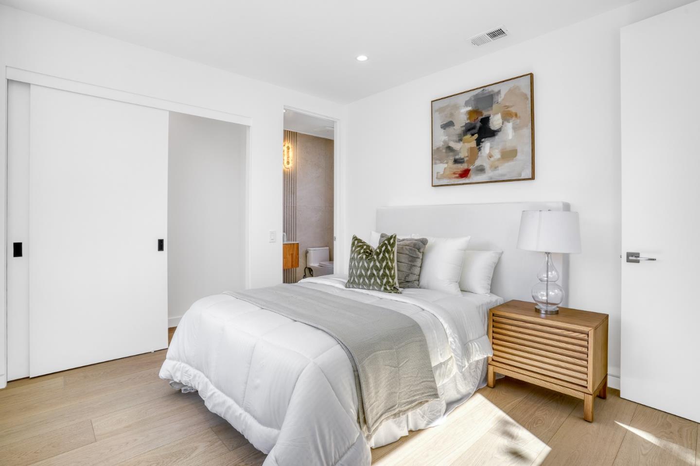 Detail Gallery Image 47 of 65 For 957 Clara Dr, Palo Alto,  CA 94303 - 5 Beds | 5/1 Baths