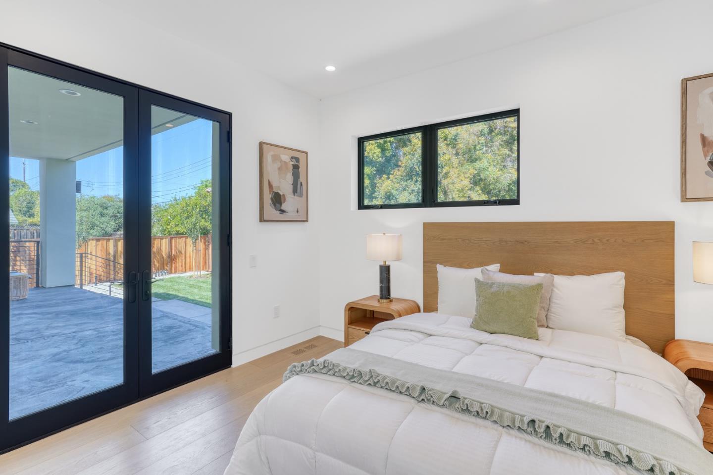 Detail Gallery Image 60 of 65 For 957 Clara Dr, Palo Alto,  CA 94303 - 5 Beds | 5/1 Baths