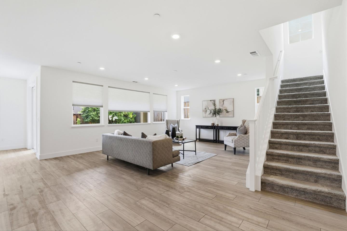 Detail Gallery Image 17 of 45 For 7060 Spumante Way, Gilroy,  CA 95020 - 4 Beds | 3 Baths