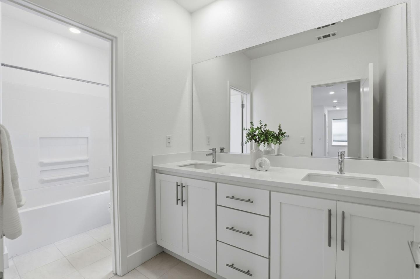 Detail Gallery Image 33 of 45 For 7060 Spumante Way, Gilroy,  CA 95020 - 4 Beds | 3 Baths