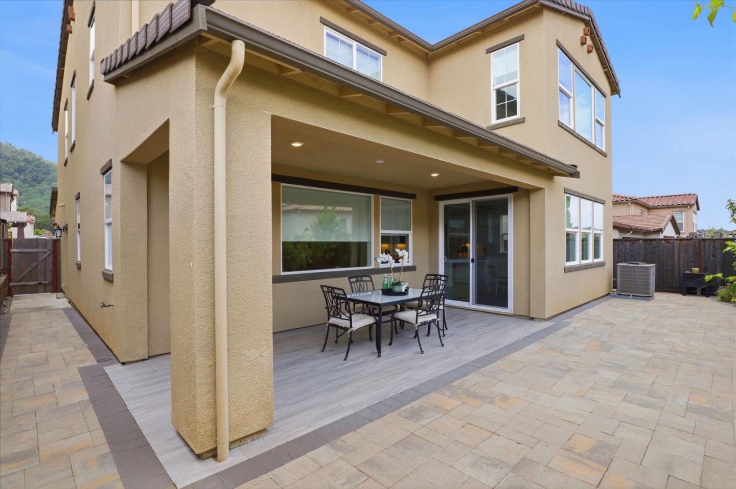 Detail Gallery Image 38 of 45 For 7060 Spumante Way, Gilroy,  CA 95020 - 4 Beds | 3 Baths