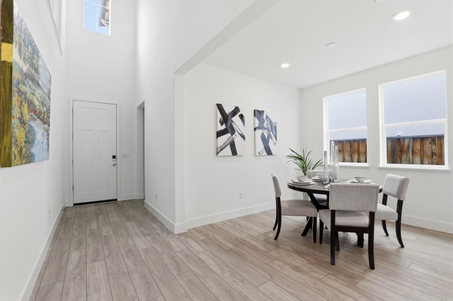 Detail Gallery Image 7 of 45 For 7060 Spumante Way, Gilroy,  CA 95020 - 4 Beds | 3 Baths