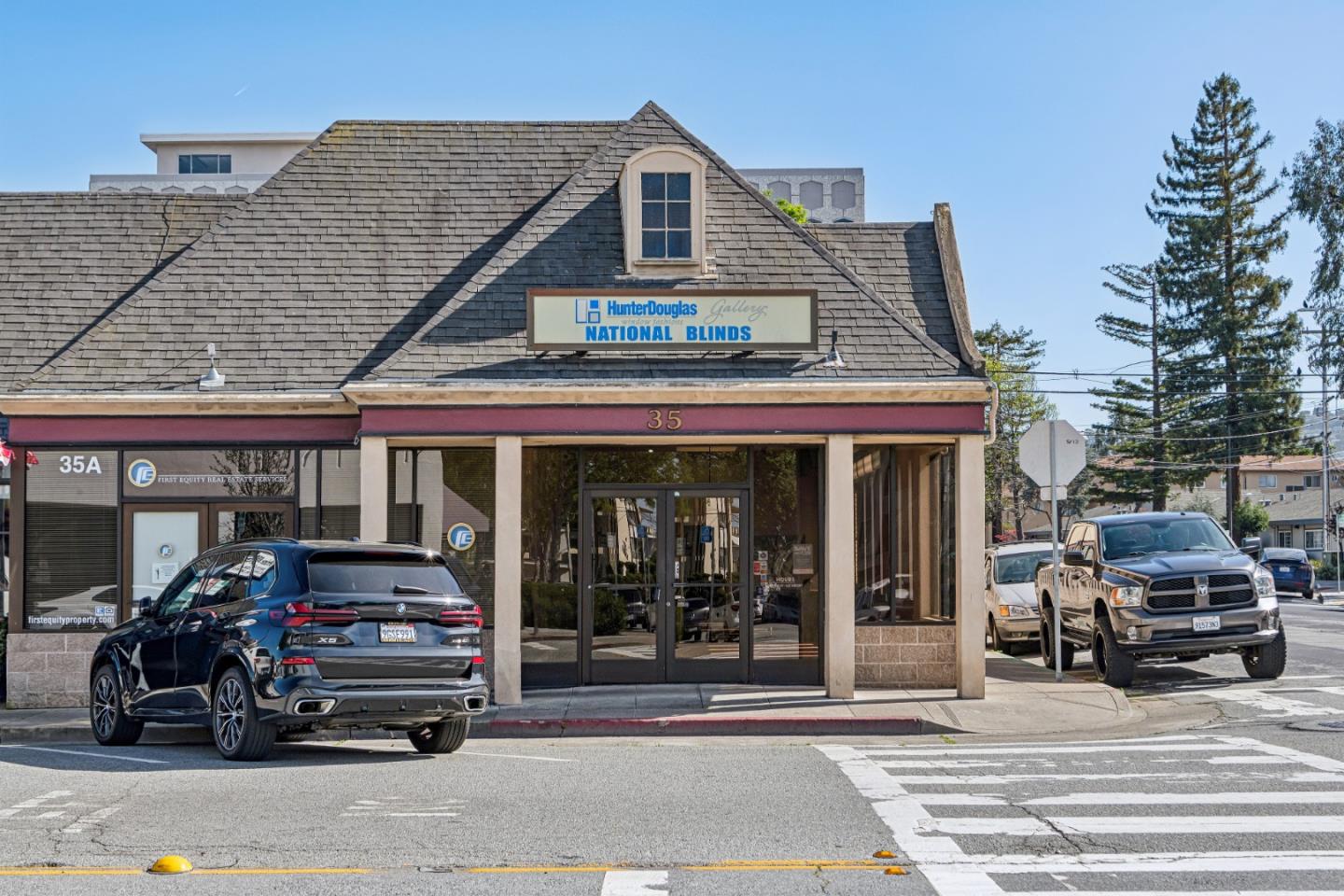 Detail Gallery Image 2 of 41 For 33 W 25th Ave, San Mateo,  CA 94403 - – Beds | – Baths