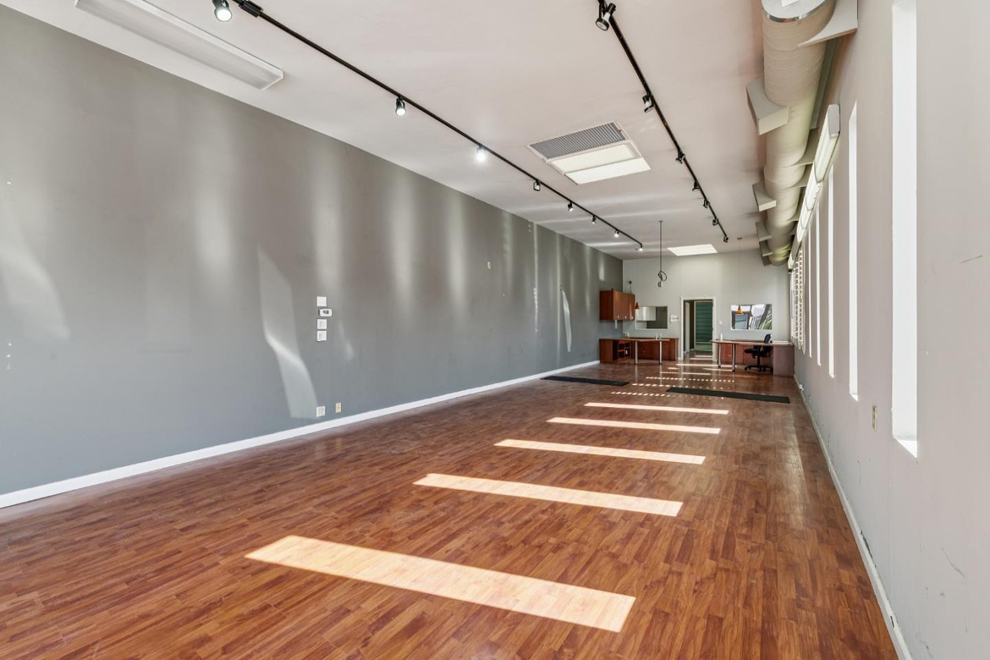 Detail Gallery Image 5 of 41 For 33 W 25th Ave, San Mateo,  CA 94403 - – Beds | – Baths