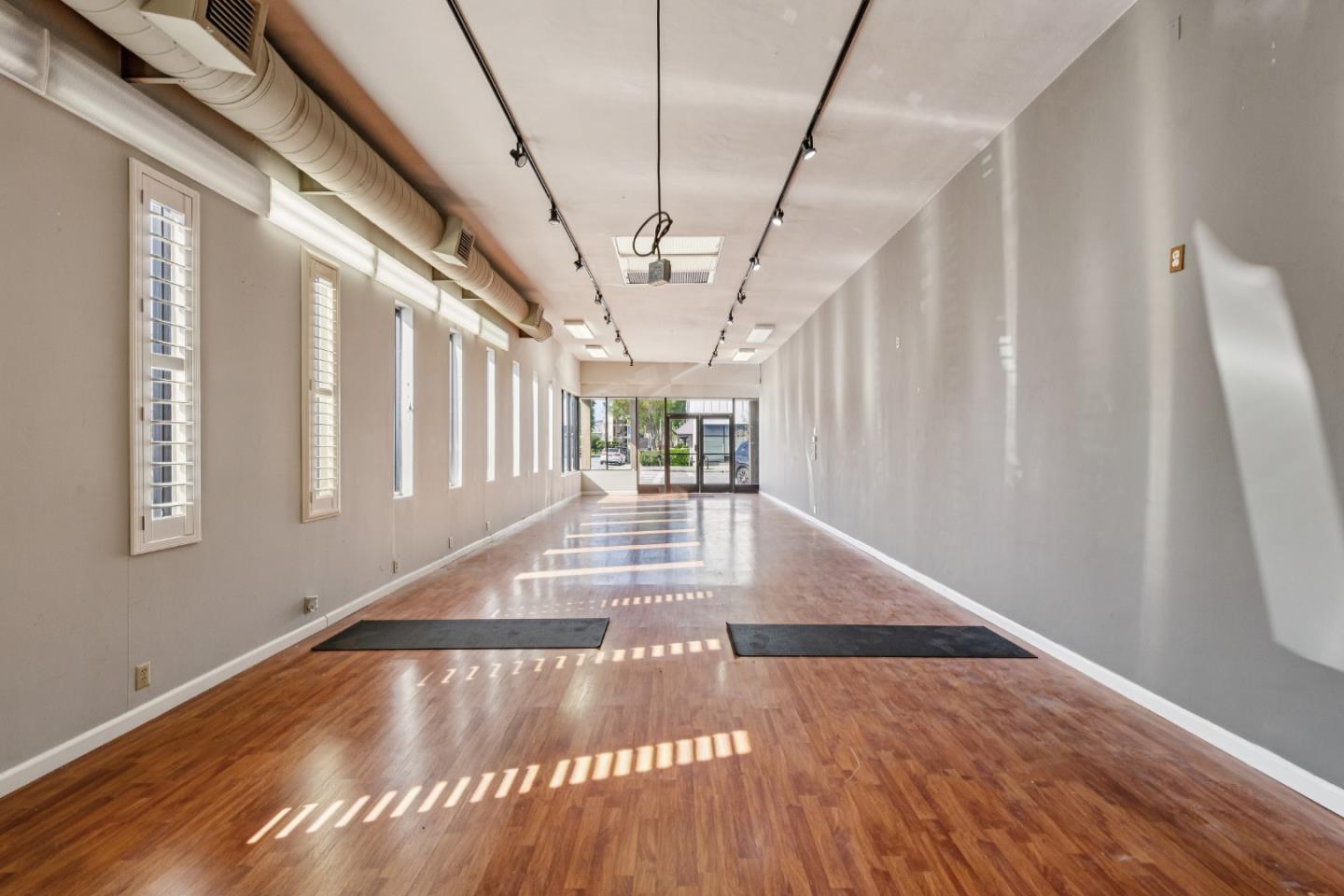 Detail Gallery Image 6 of 41 For 33 W 25th Ave, San Mateo,  CA 94403 - – Beds | – Baths