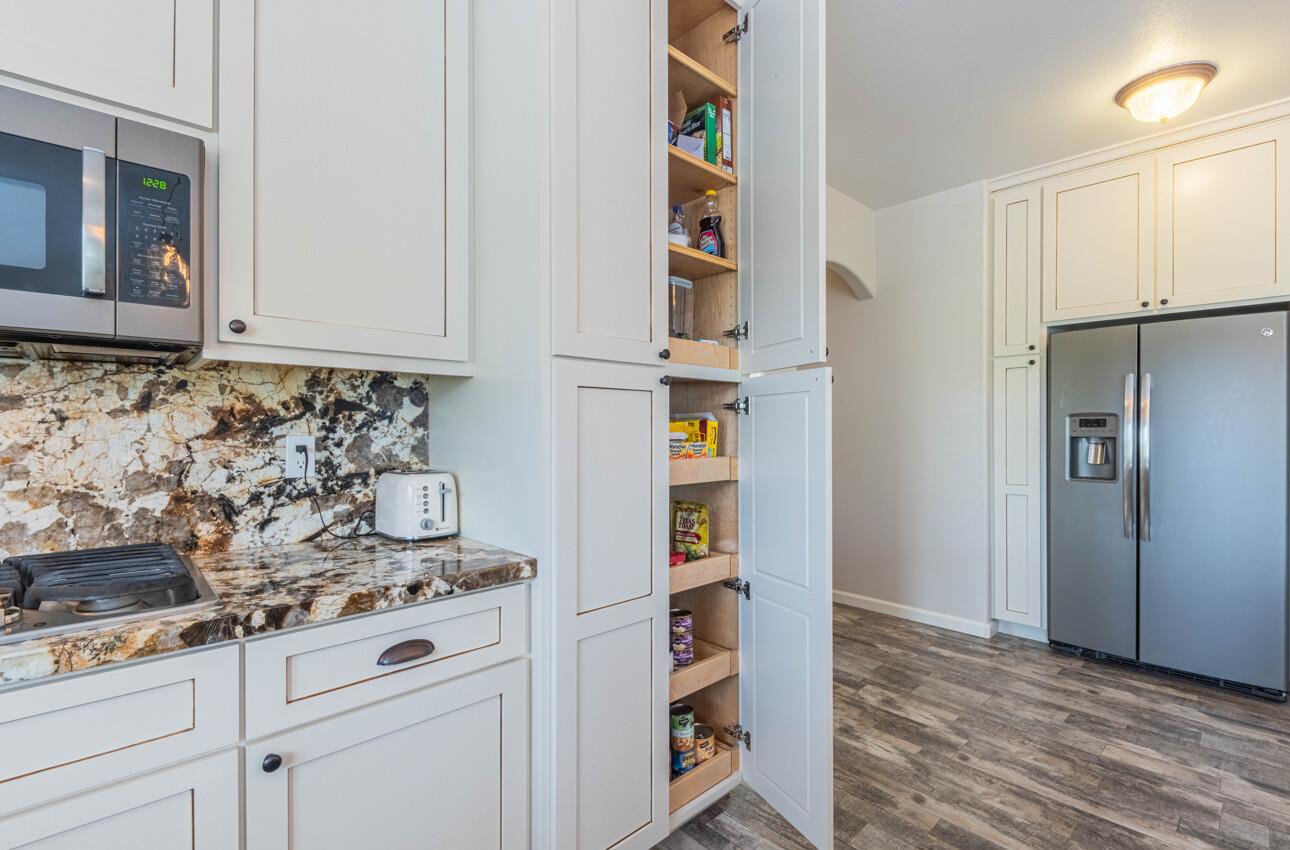 Detail Gallery Image 25 of 68 For 115 Emerald Way, San Juan Bautista,  CA 95045 - 4 Beds | 3 Baths