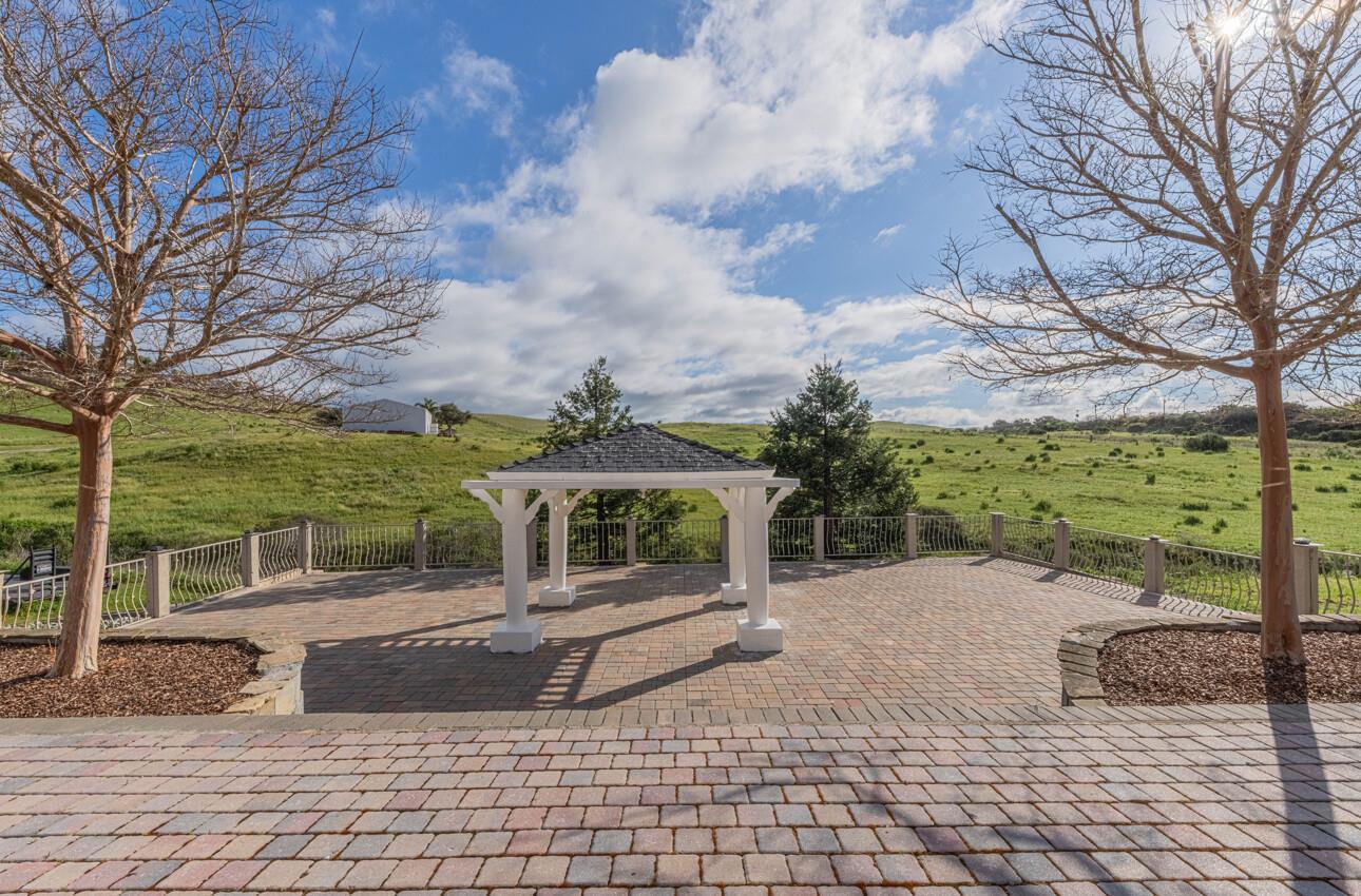 Detail Gallery Image 33 of 68 For 115 Emerald Way, San Juan Bautista,  CA 95045 - 4 Beds | 3 Baths