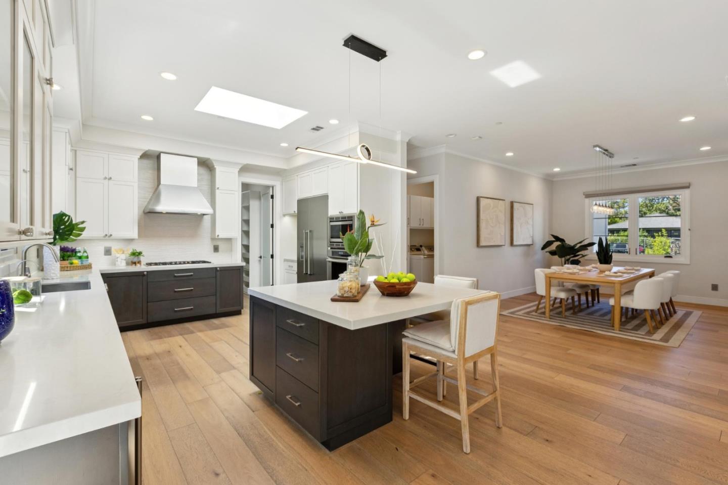 Detail Gallery Image 13 of 36 For 12534 Brookglen Dr, Saratoga,  CA 95070 - 5 Beds | 4/1 Baths