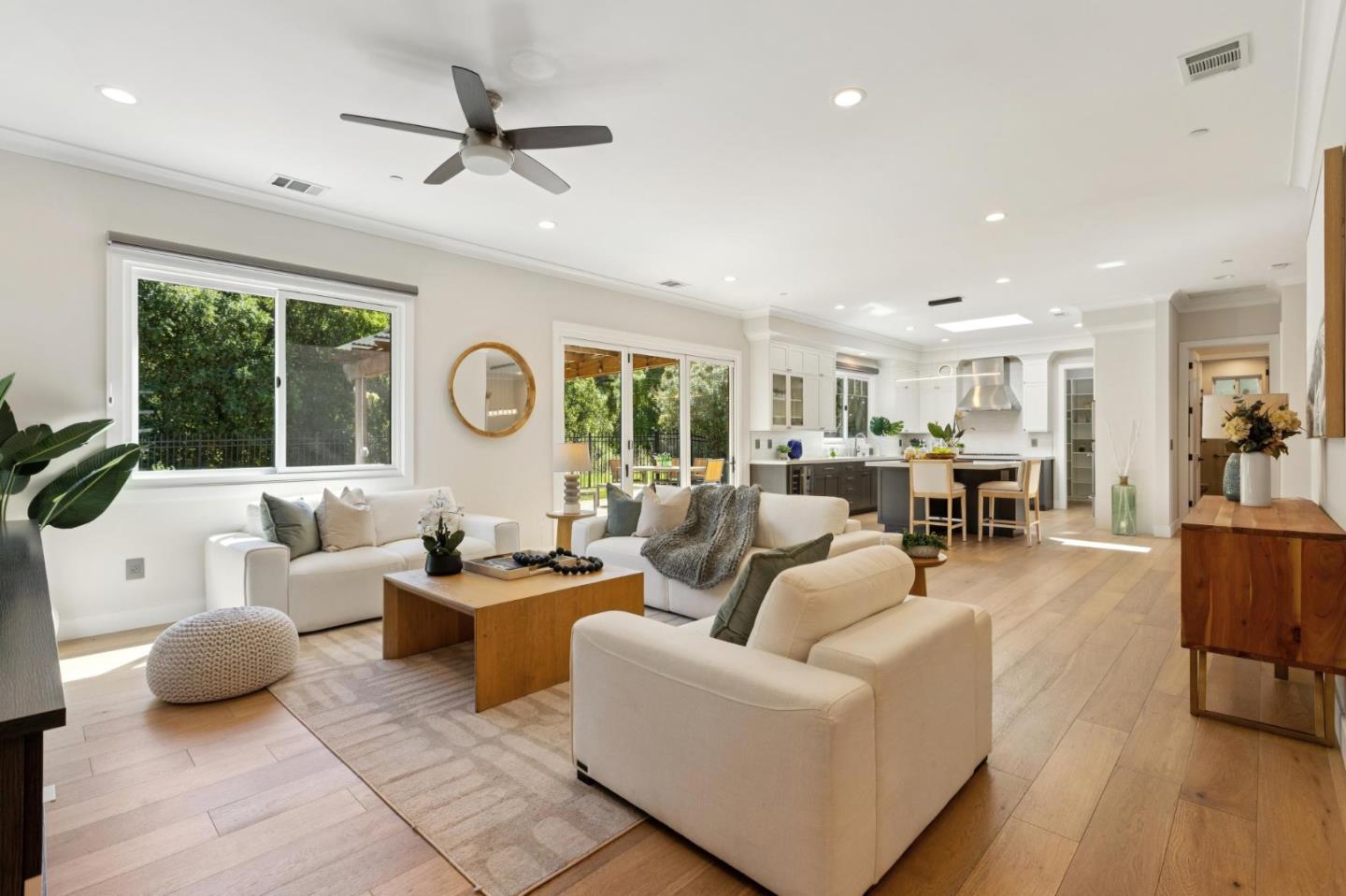 Detail Gallery Image 8 of 36 For 12534 Brookglen Dr, Saratoga,  CA 95070 - 5 Beds | 4/1 Baths