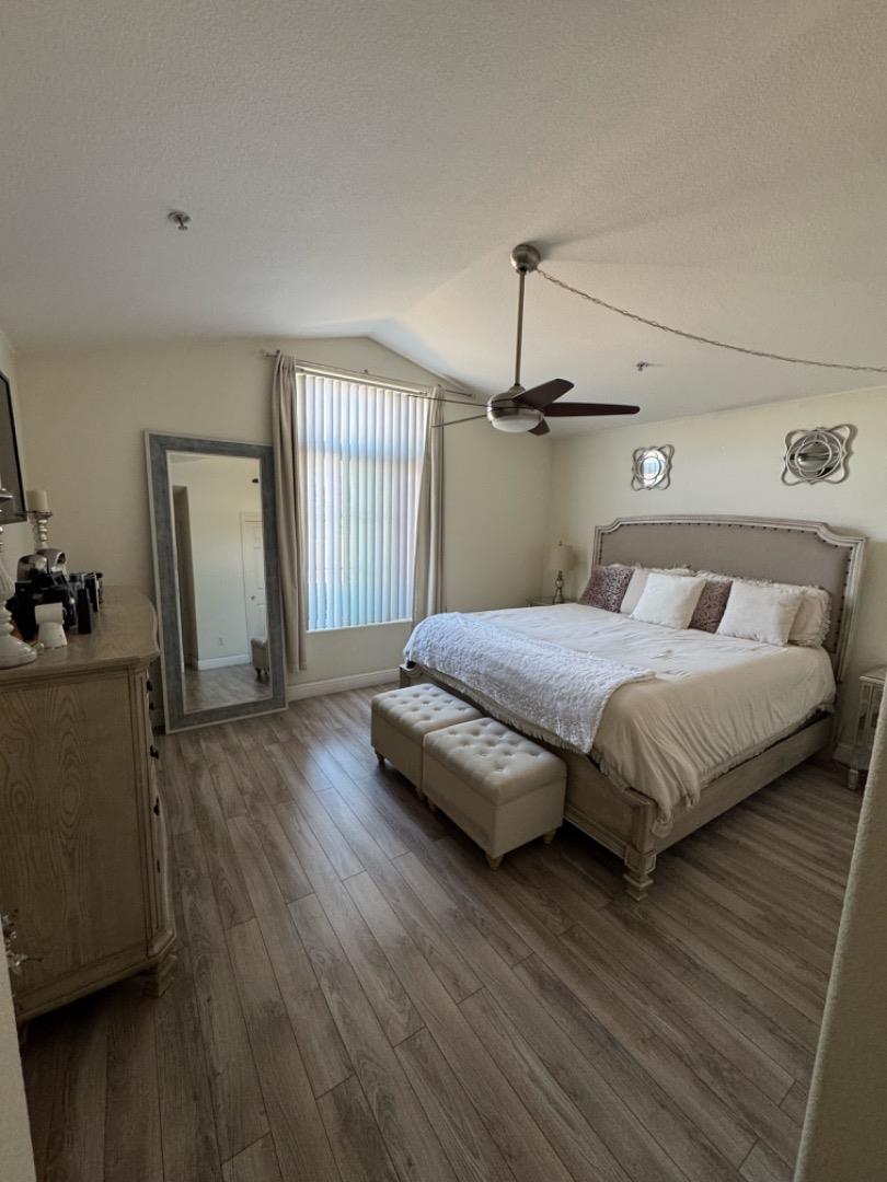 Detail Gallery Image 6 of 10 For 12500 Rogge Village Way, Salinas,  CA 93906 - 3 Beds | 1 Baths