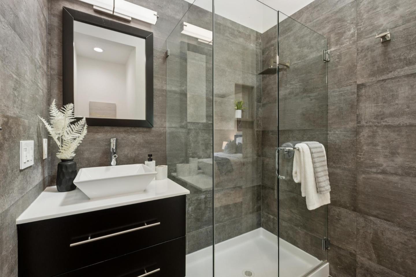 Detail Gallery Image 24 of 52 For 13090 Heath St, Saratoga,  CA 95070 - 8 Beds | 6 Baths