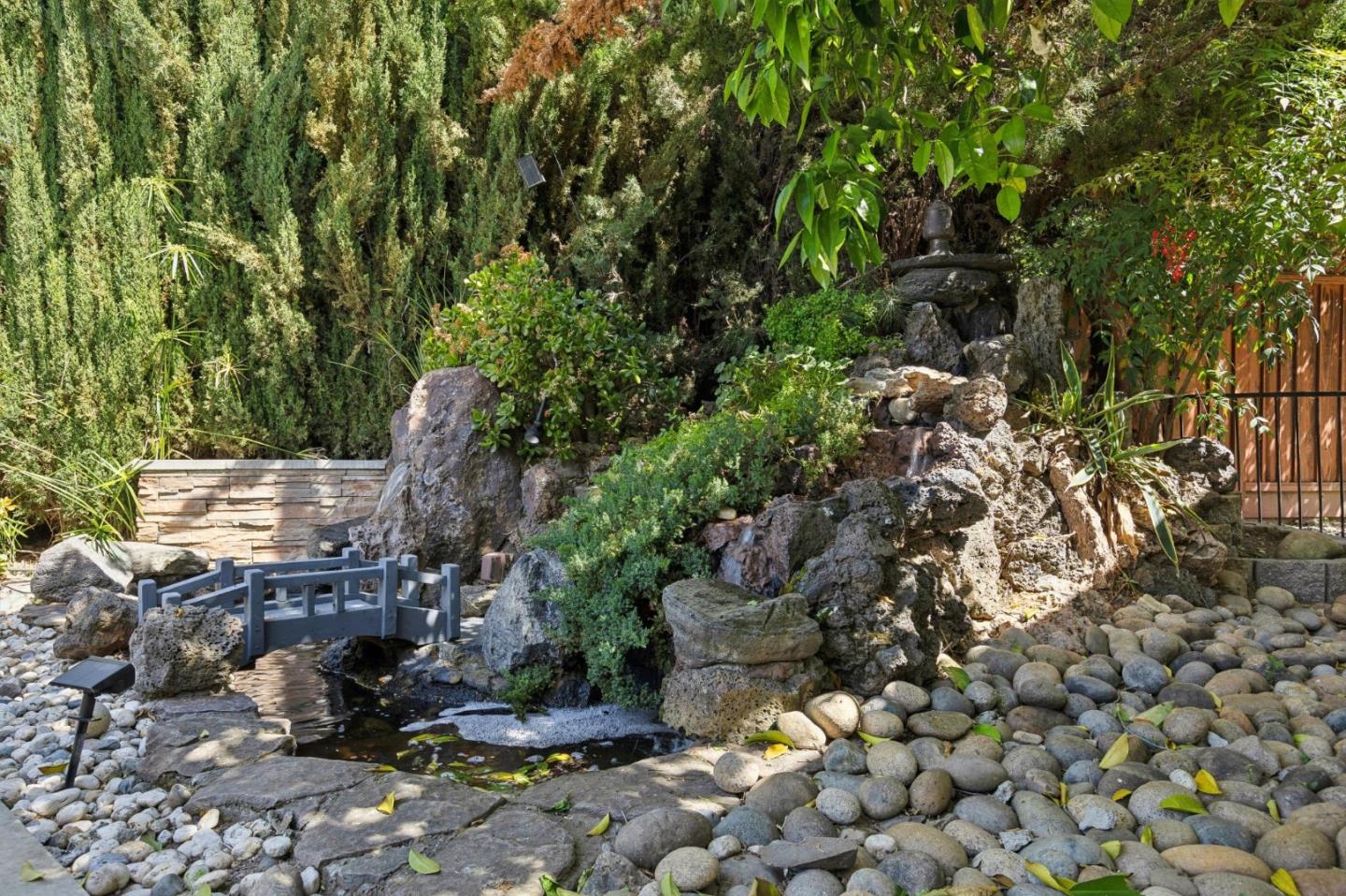 Detail Gallery Image 33 of 52 For 13090 Heath St, Saratoga,  CA 95070 - 8 Beds | 6 Baths