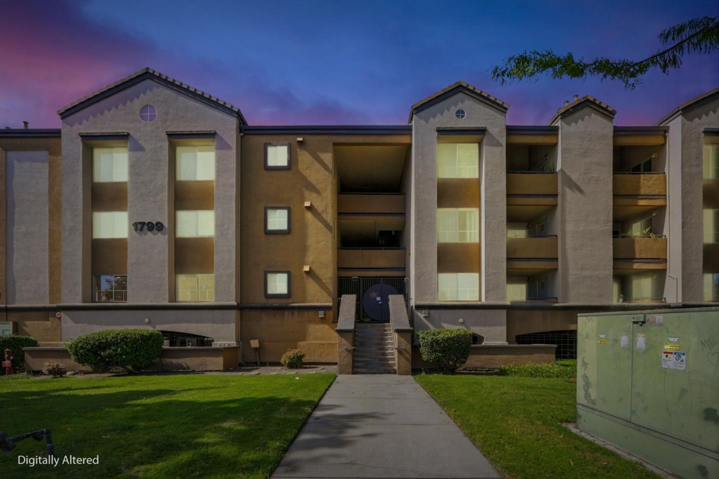 Front Image Thumbnail for ML82040676