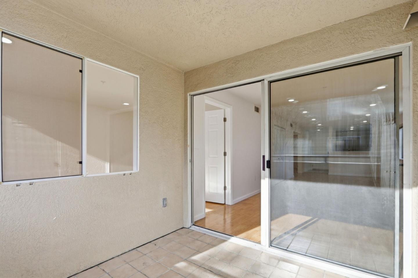 Detail Gallery Image 48 of 57 For 112 Morning Star Dr, San Jose,  CA 95131 - 2 Beds | 2 Baths