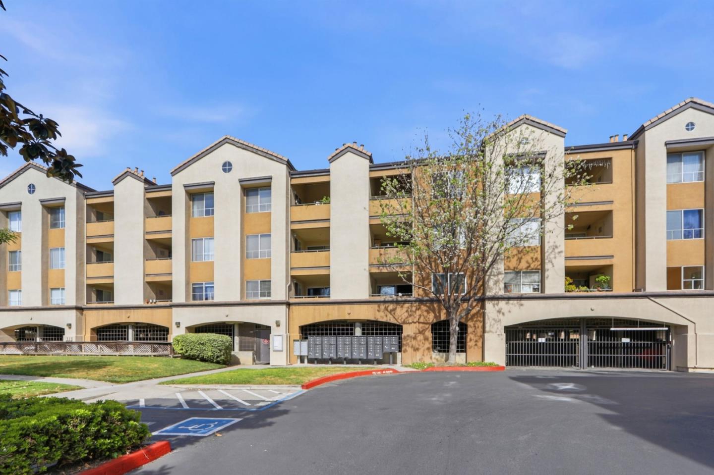 Detail Gallery Image 50 of 57 For 112 Morning Star Dr, San Jose,  CA 95131 - 2 Beds | 2 Baths