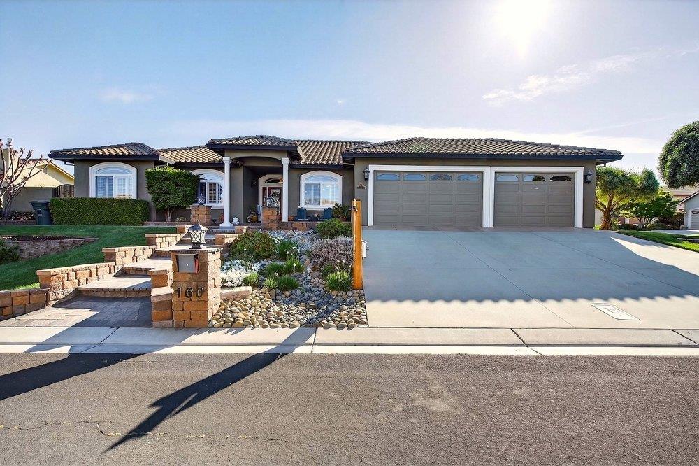 Detail Gallery Image 2 of 50 For 160 Dan Dr, Hollister,  CA 95023 - 4 Beds | 3/1 Baths