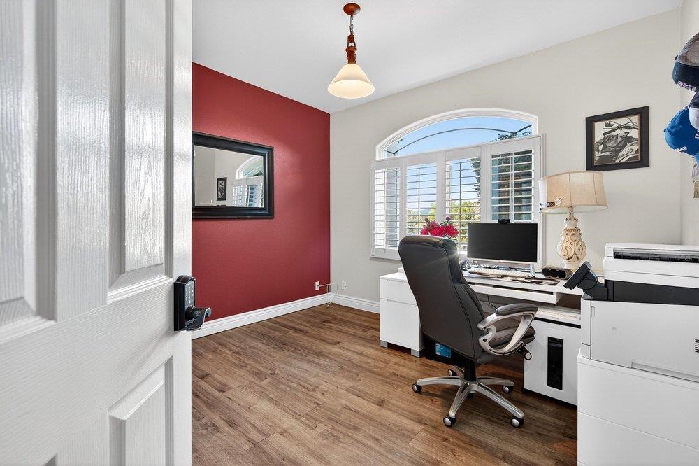 Detail Gallery Image 22 of 50 For 160 Dan Dr, Hollister,  CA 95023 - 4 Beds | 3/1 Baths