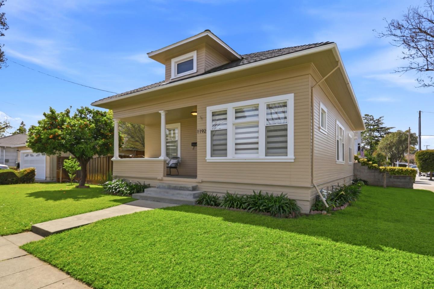 Detail Gallery Image 4 of 50 For 1192 Alviso St, Santa Clara,  CA 95050 - 3 Beds | 2/1 Baths