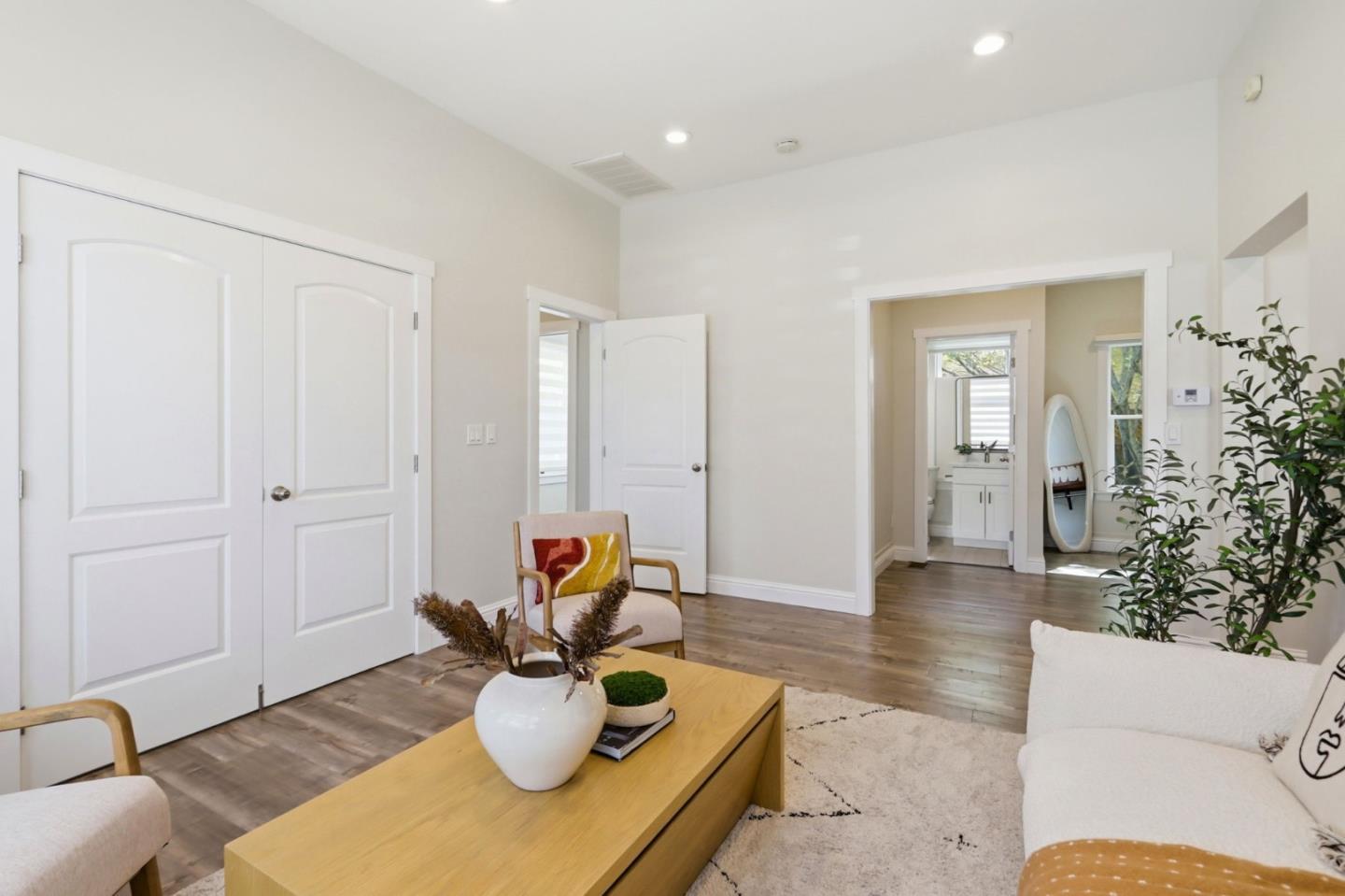 Detail Gallery Image 9 of 50 For 1192 Alviso St, Santa Clara,  CA 95050 - 3 Beds | 2/1 Baths