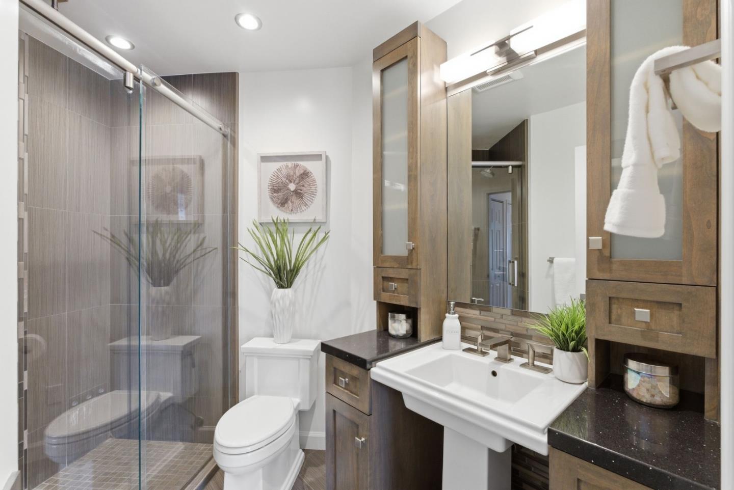 Detail Gallery Image 10 of 24 For 72 Cape Hatteras Ct, Redwood City,  CA 94065 - 2 Beds | 1 Baths