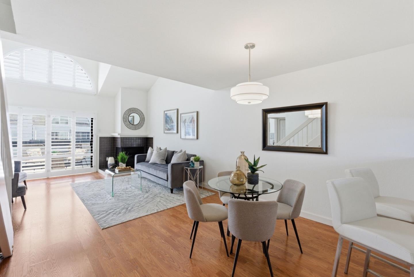 Detail Gallery Image 6 of 24 For 72 Cape Hatteras Ct, Redwood City,  CA 94065 - 2 Beds | 1 Baths