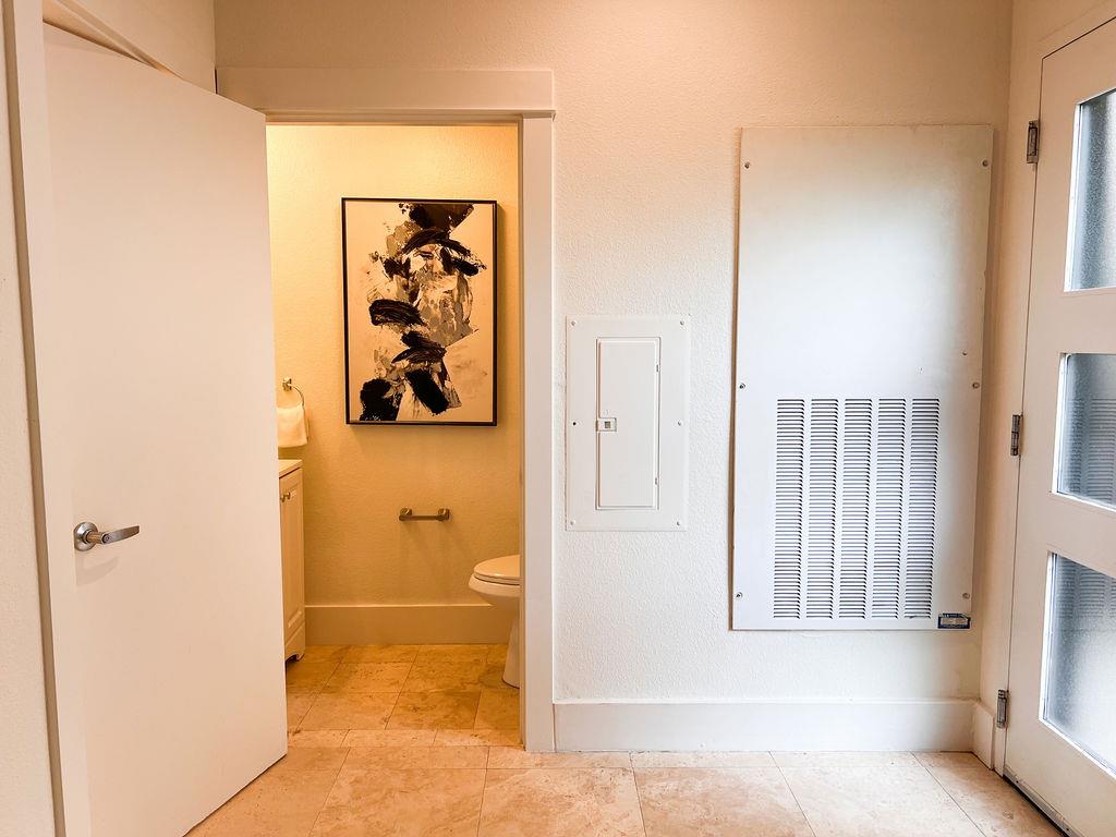 Detail Gallery Image 5 of 27 For 925 the Alameda #105,  San Jose,  CA 95126 - 1 Beds | 1/1 Baths