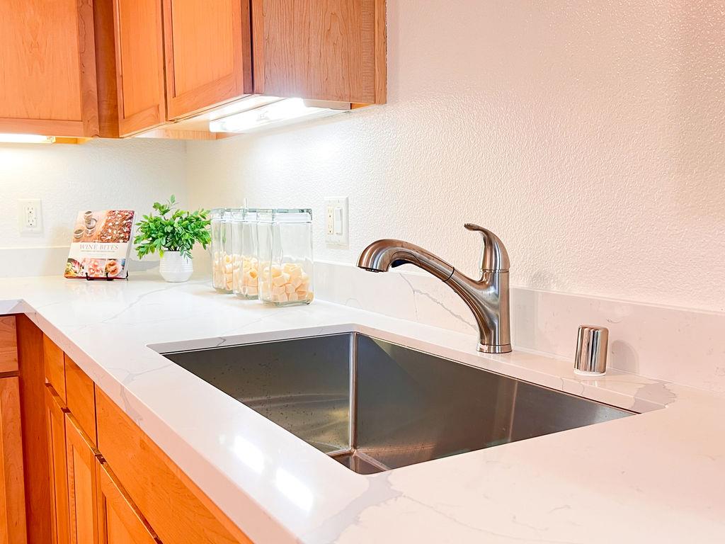 Detail Gallery Image 9 of 27 For 925 the Alameda #105,  San Jose,  CA 95126 - 1 Beds | 1/1 Baths