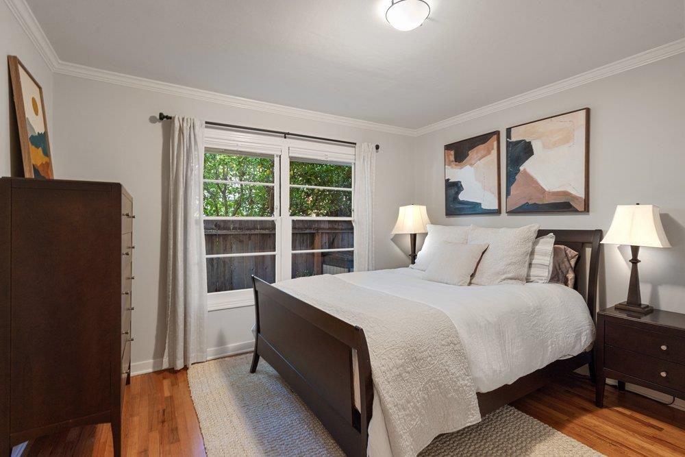 Detail Gallery Image 15 of 24 For 243 Robin Way, Menlo Park,  CA 94025 - 3 Beds | 2 Baths