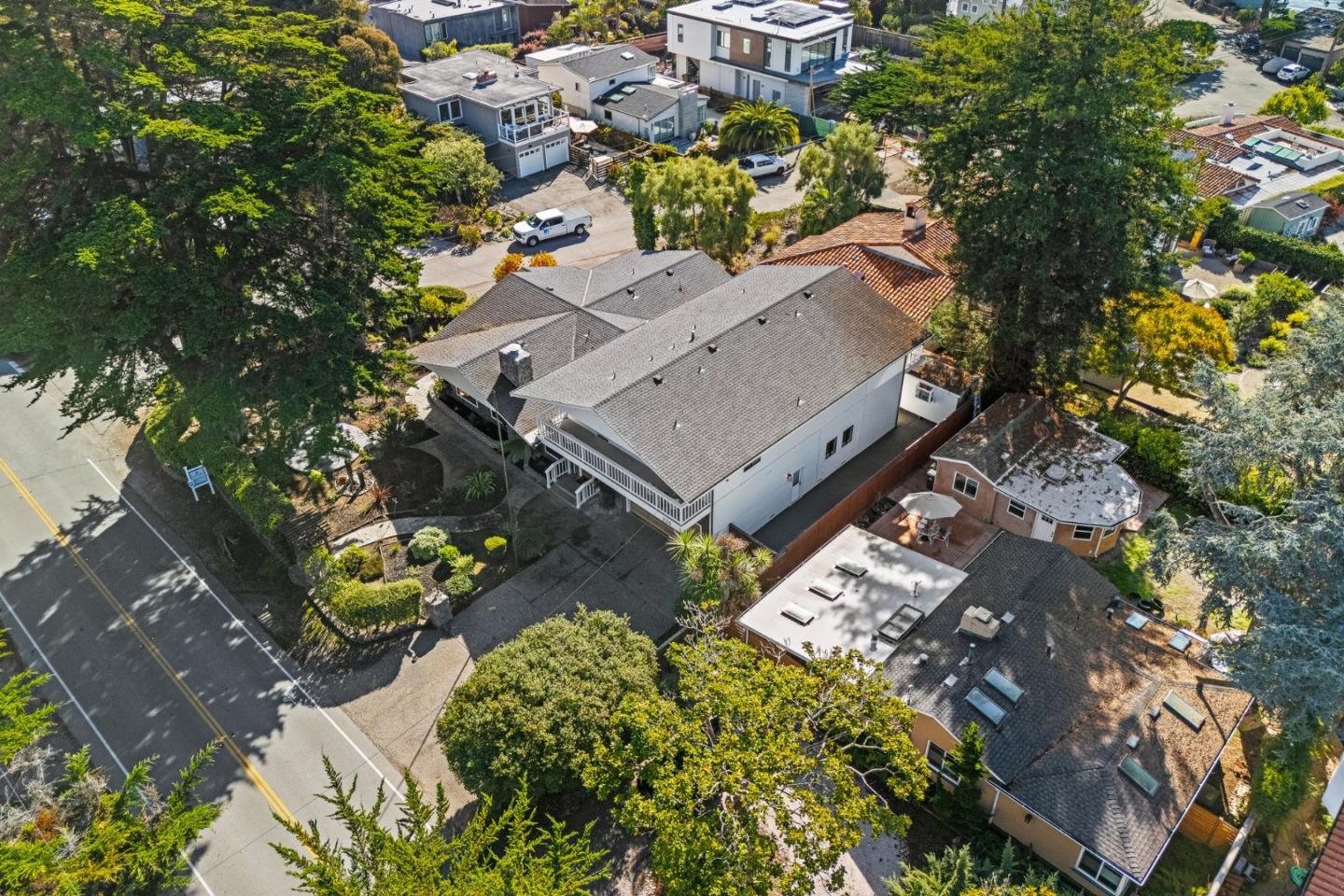 Detail Gallery Image 59 of 70 For 320 Cliff Dr, Aptos,  CA 95003 - 3 Beds | 4 Baths