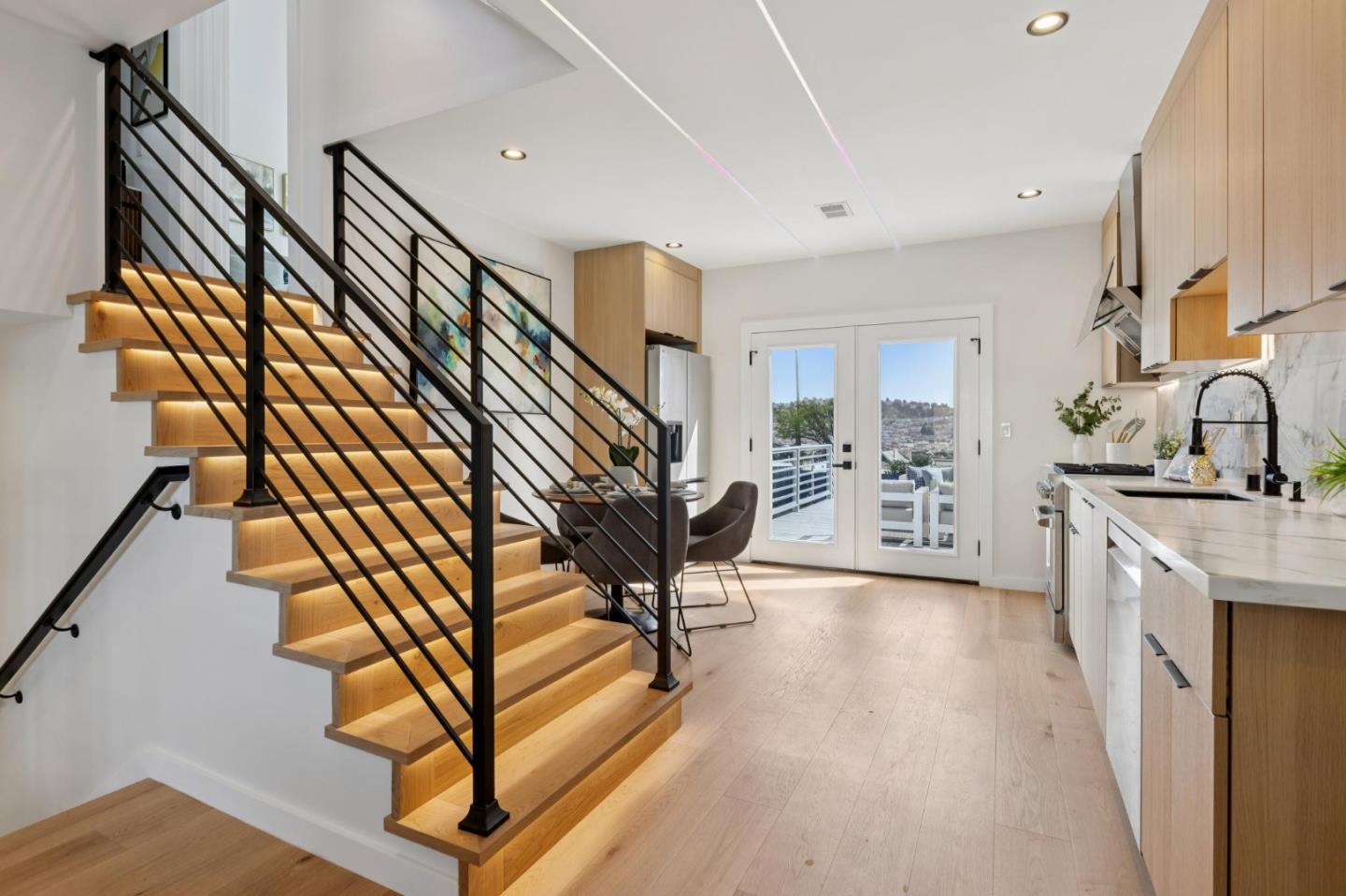 Detail Gallery Image 18 of 60 For 725 Lakeview Ave, San Francisco,  CA 94112 - 3 Beds | 2/1 Baths