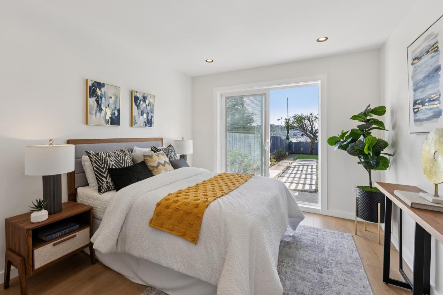 Detail Gallery Image 26 of 60 For 725 Lakeview Ave, San Francisco,  CA 94112 - 3 Beds | 2/1 Baths