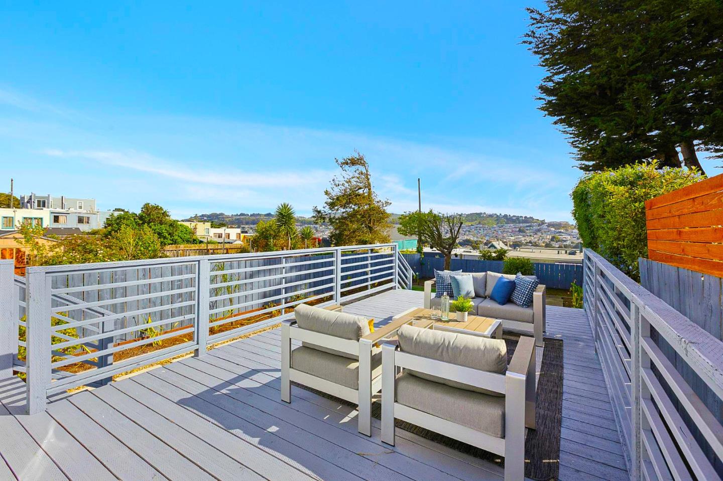 Detail Gallery Image 48 of 60 For 725 Lakeview Ave, San Francisco,  CA 94112 - 3 Beds | 2/1 Baths