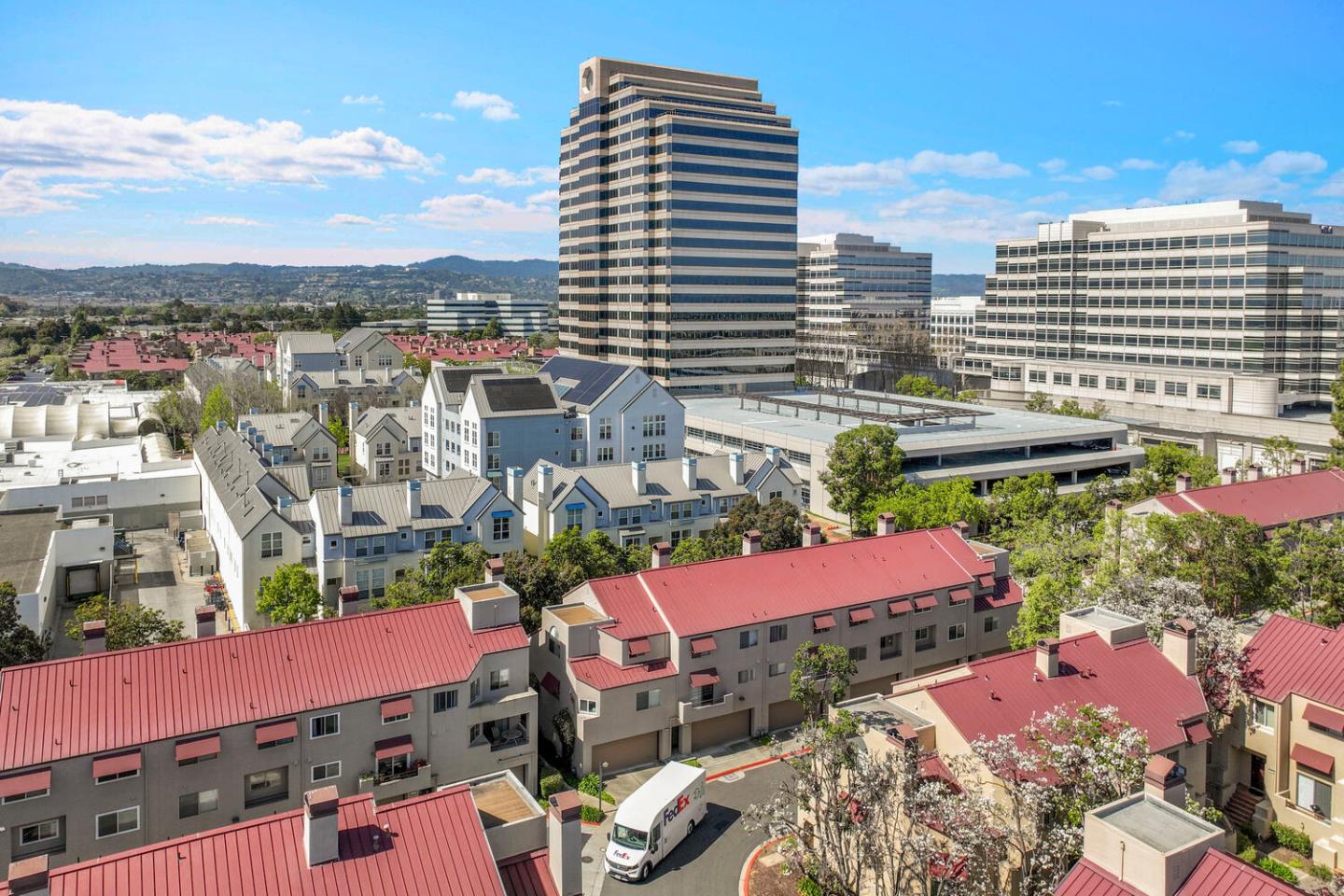 Detail Gallery Image 37 of 50 For 31 E Court Ln, Foster City,  CA 94404 - 2 Beds | 2/1 Baths