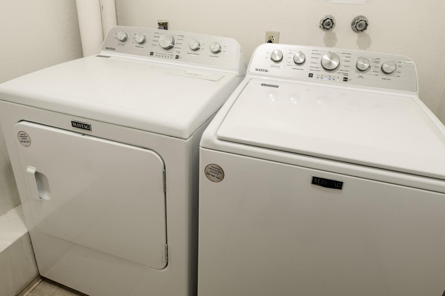 Detail Gallery Image 14 of 16 For 1515 Arc Way #105,  Burlingame,  CA 94010 - 1 Beds | 1 Baths