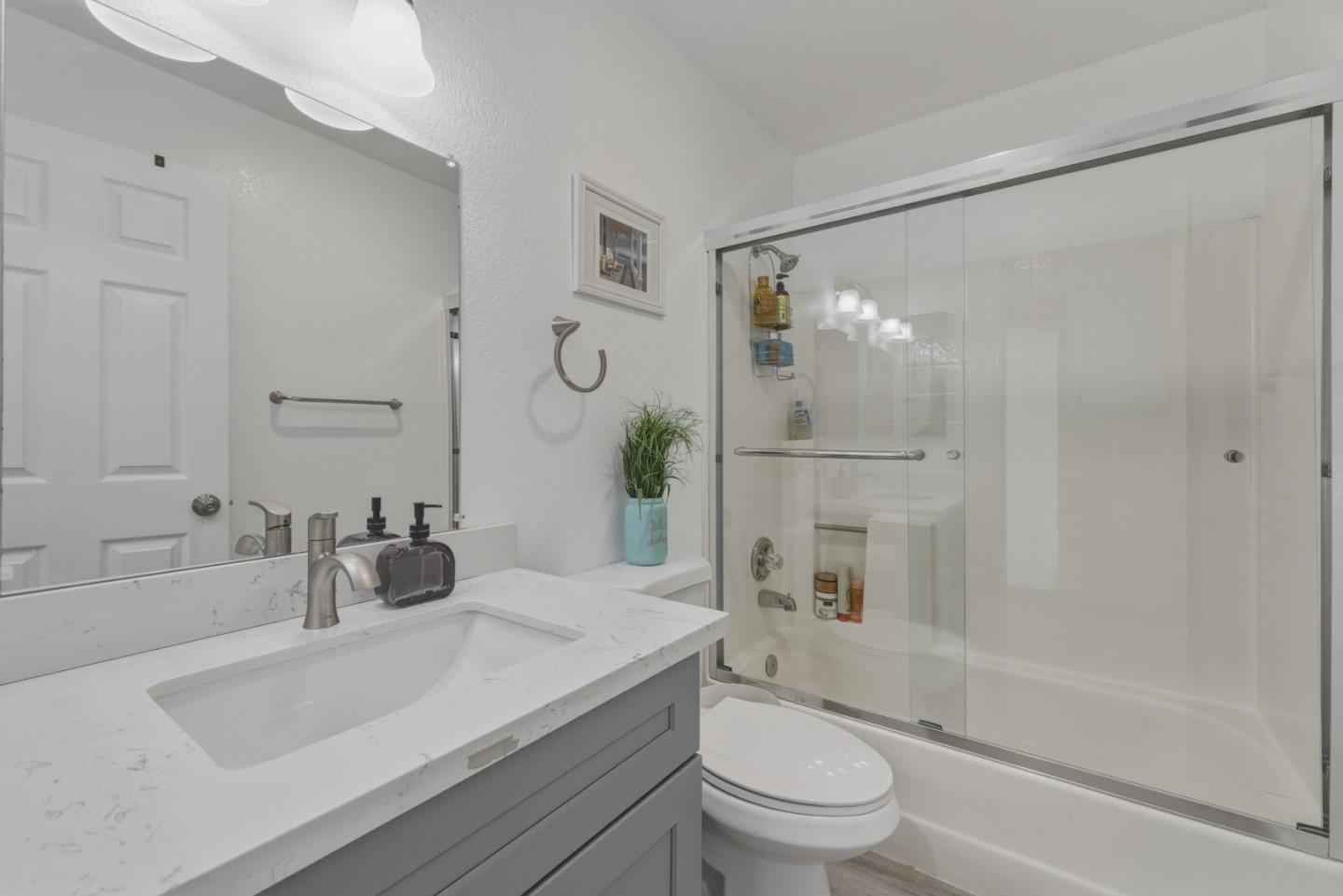 Photo #23: ML82040692 Listing: Photo #23