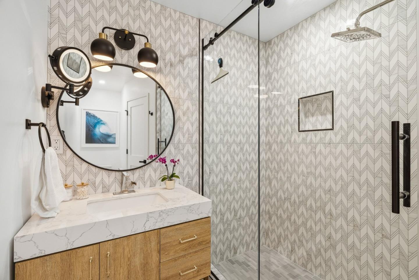 Detail Gallery Image 18 of 43 For 37 La Playa St #37,  Monterey,  CA 93940 - 2 Beds | 2/1 Baths