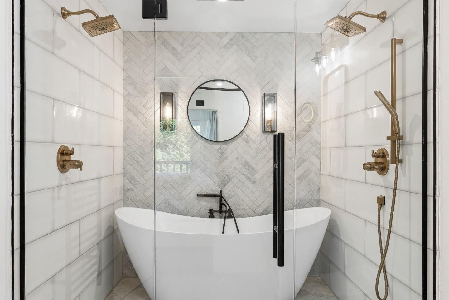 Detail Gallery Image 22 of 43 For 37 La Playa St #37,  Monterey,  CA 93940 - 2 Beds | 2/1 Baths