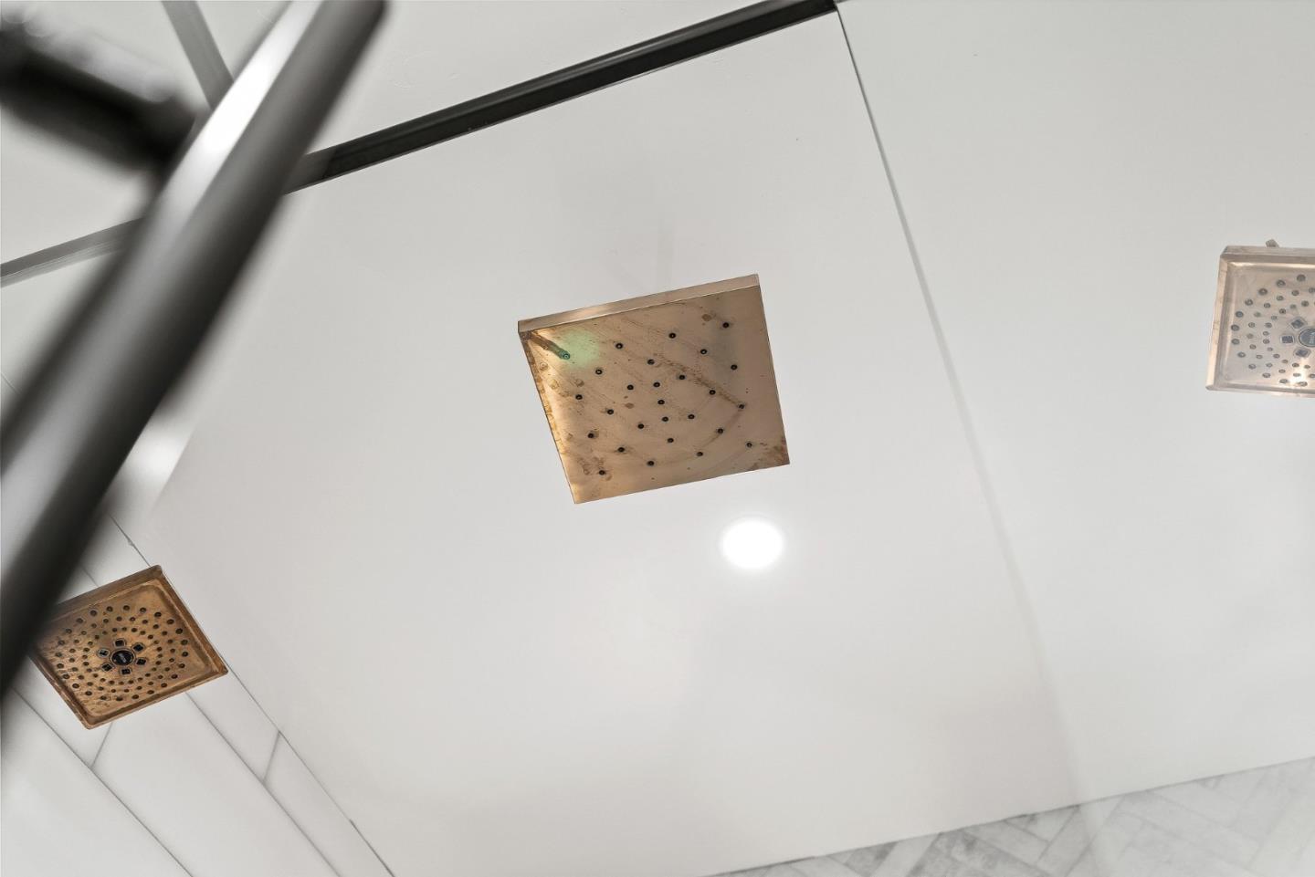 Detail Gallery Image 24 of 43 For 37 La Playa St #37,  Monterey,  CA 93940 - 2 Beds | 2/1 Baths