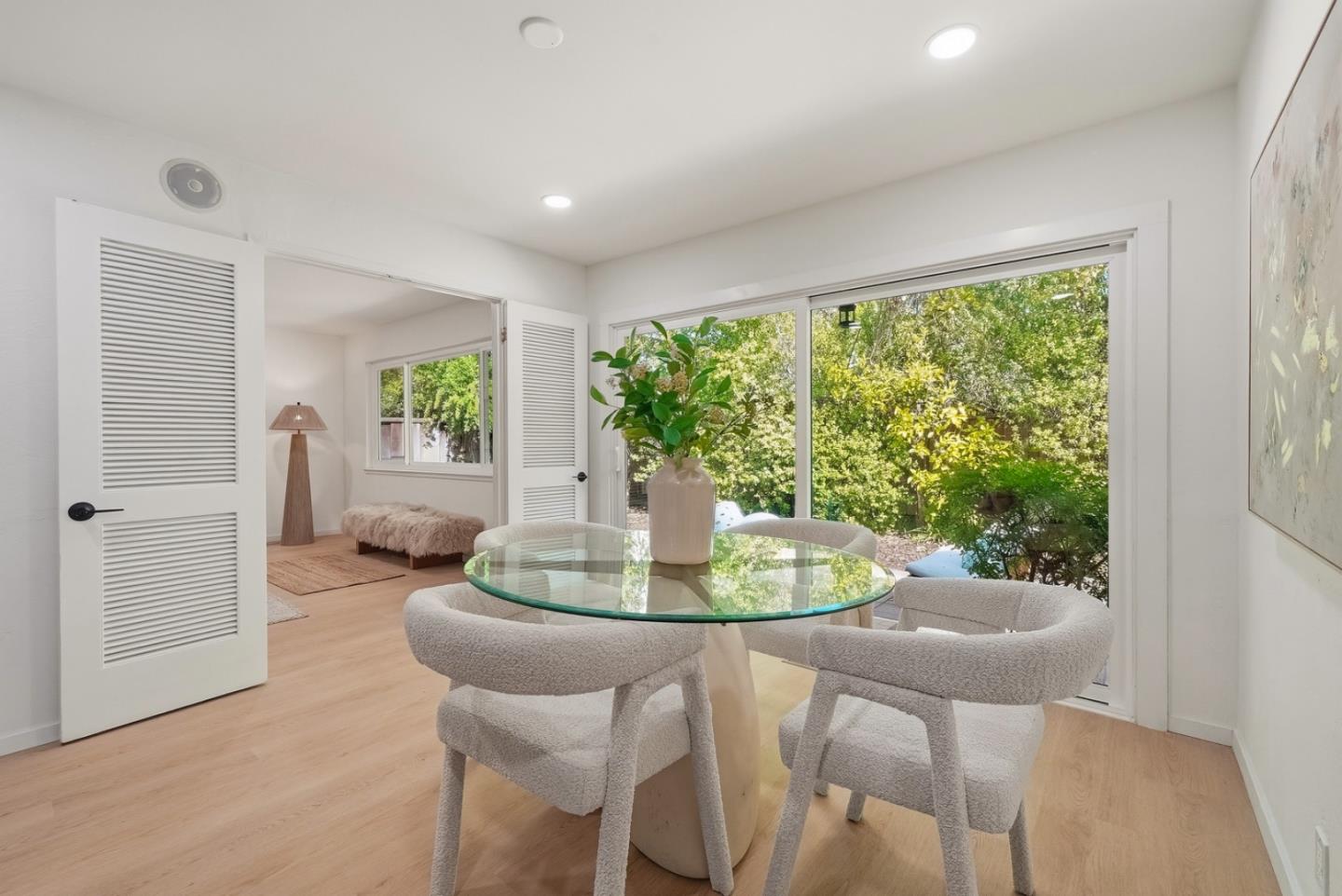 Detail Gallery Image 12 of 34 For 997 Ilima Way, Palo Alto,  CA 94306 - 4 Beds | 2 Baths