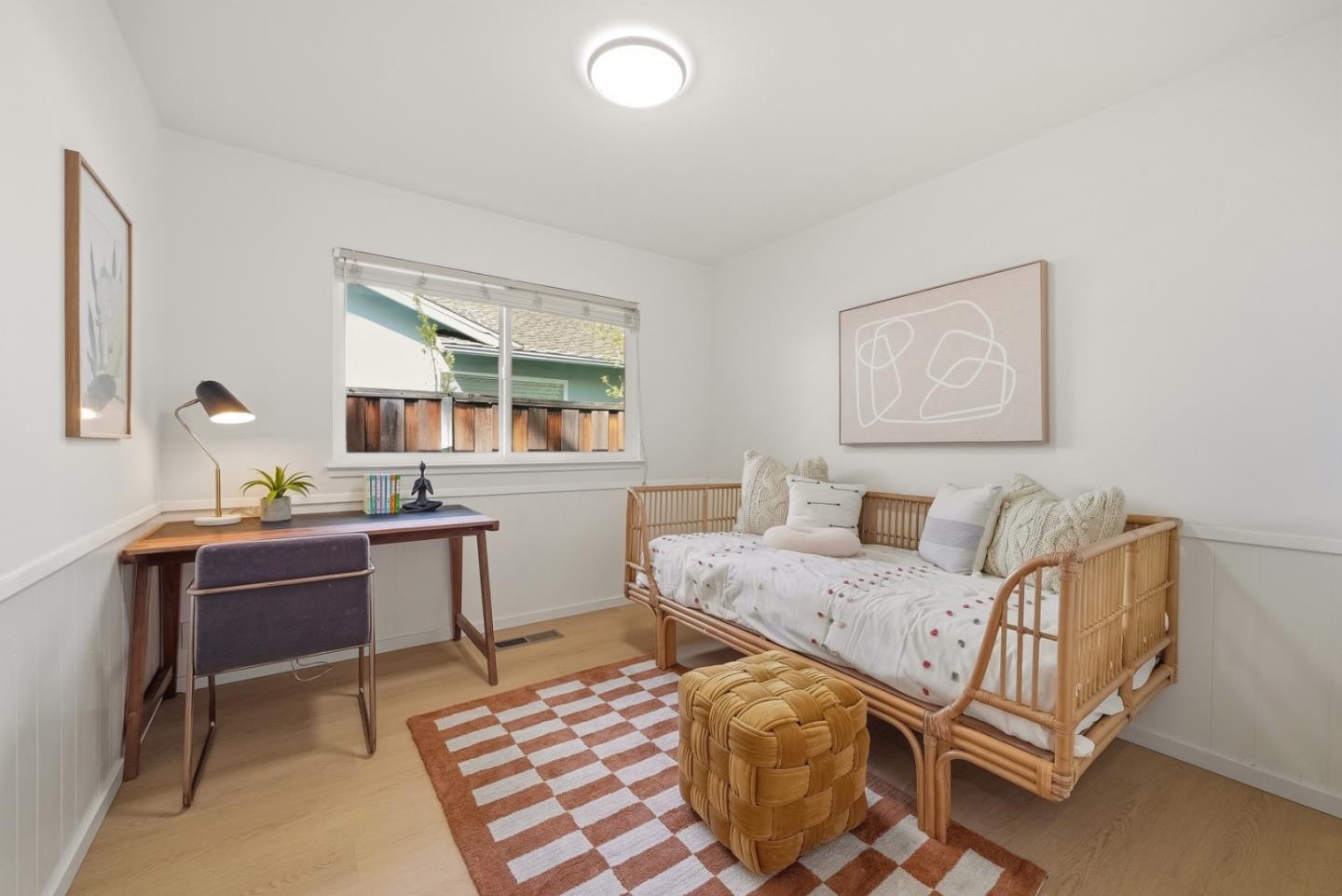 Detail Gallery Image 22 of 34 For 997 Ilima Way, Palo Alto,  CA 94306 - 4 Beds | 2 Baths