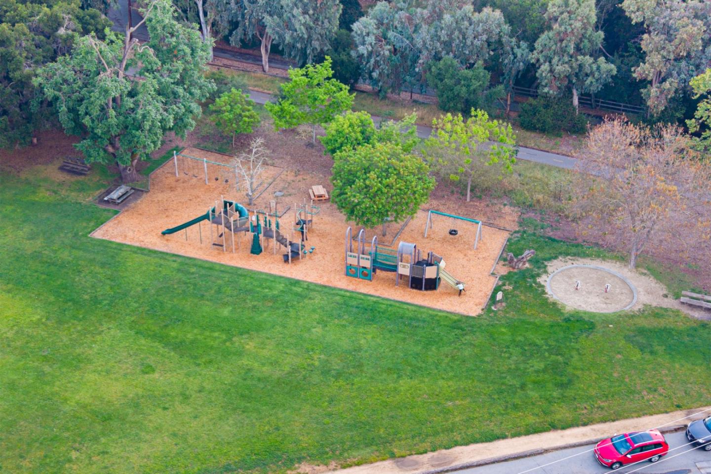 Detail Gallery Image 30 of 34 For 997 Ilima Way, Palo Alto,  CA 94306 - 4 Beds | 2 Baths