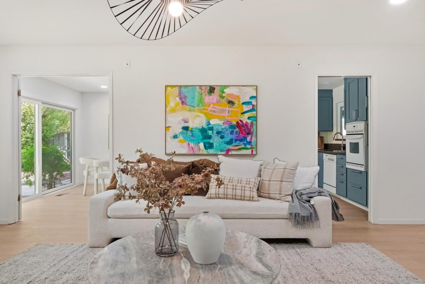 Detail Gallery Image 4 of 34 For 997 Ilima Way, Palo Alto,  CA 94306 - 4 Beds | 2 Baths