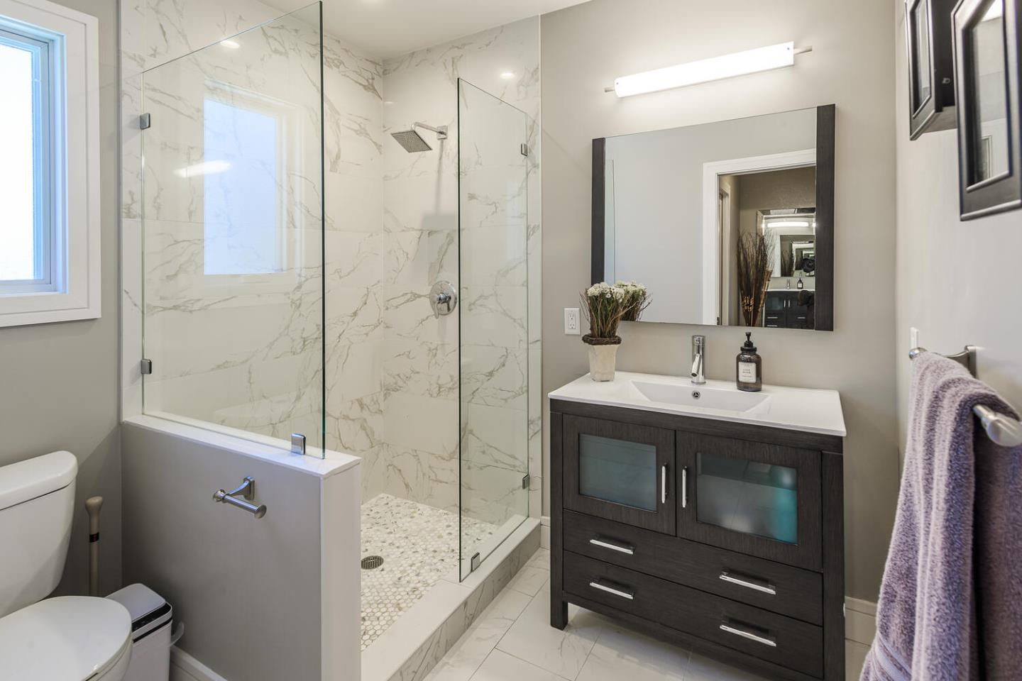 Detail Gallery Image 13 of 29 For 716 30th Ave, San Mateo,  CA 94403 - 3 Beds | 3 Baths