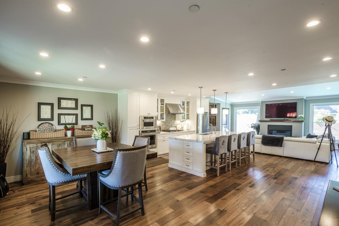 Detail Gallery Image 3 of 29 For 716 30th Ave, San Mateo,  CA 94403 - 3 Beds | 3 Baths