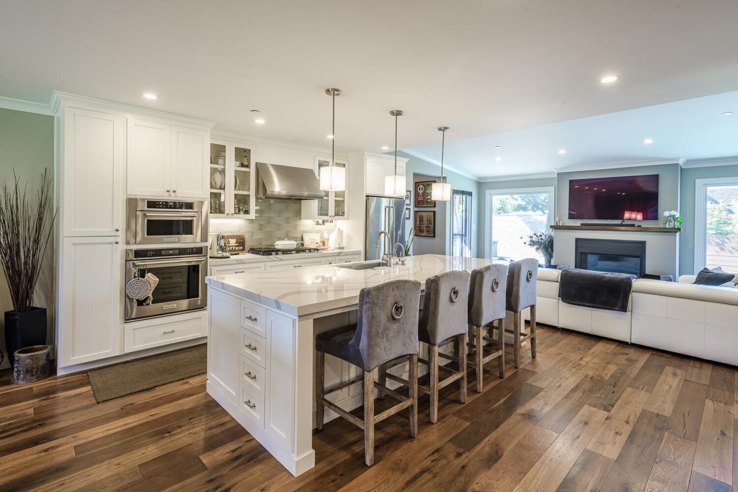 Detail Gallery Image 6 of 29 For 716 30th Ave, San Mateo,  CA 94403 - 3 Beds | 3 Baths