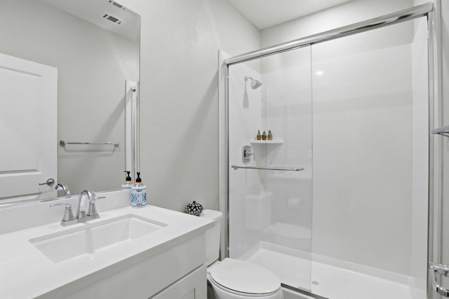 Detail Gallery Image 29 of 42 For 1536 Hidden Creek Ln, Milpitas,  CA 95035 - 3 Beds | 3/1 Baths