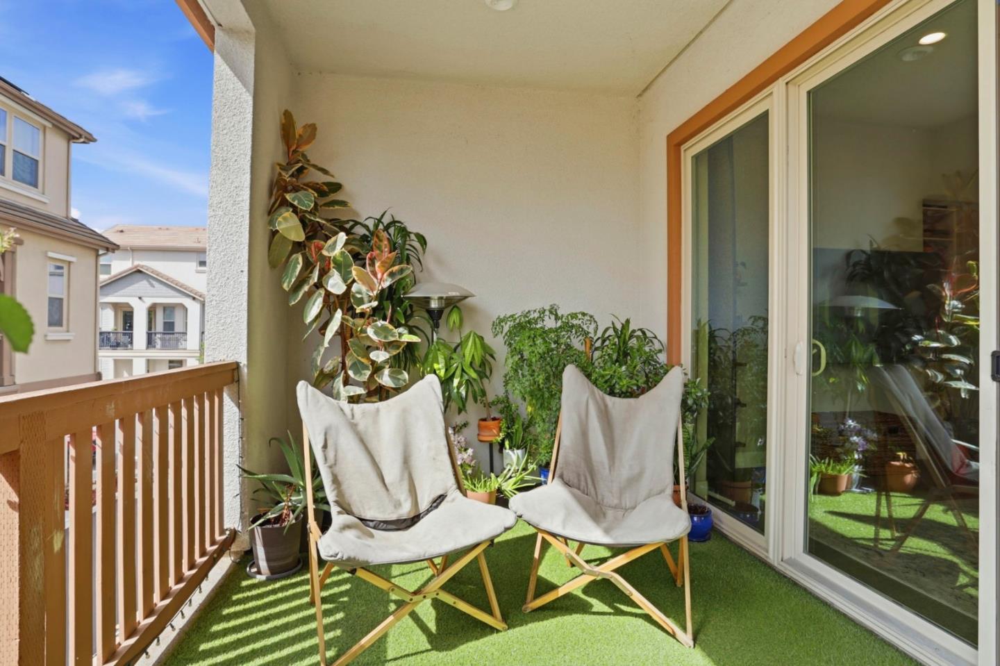 Detail Gallery Image 36 of 42 For 1536 Hidden Creek Ln, Milpitas,  CA 95035 - 3 Beds | 3/1 Baths